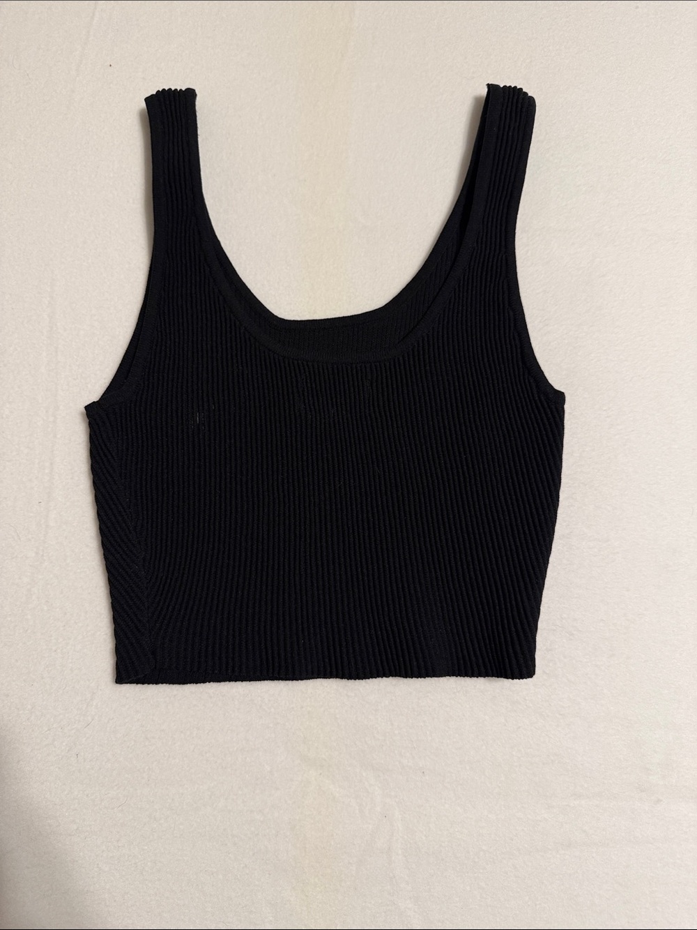 Essential Black Ribbed Crop Tank-s18